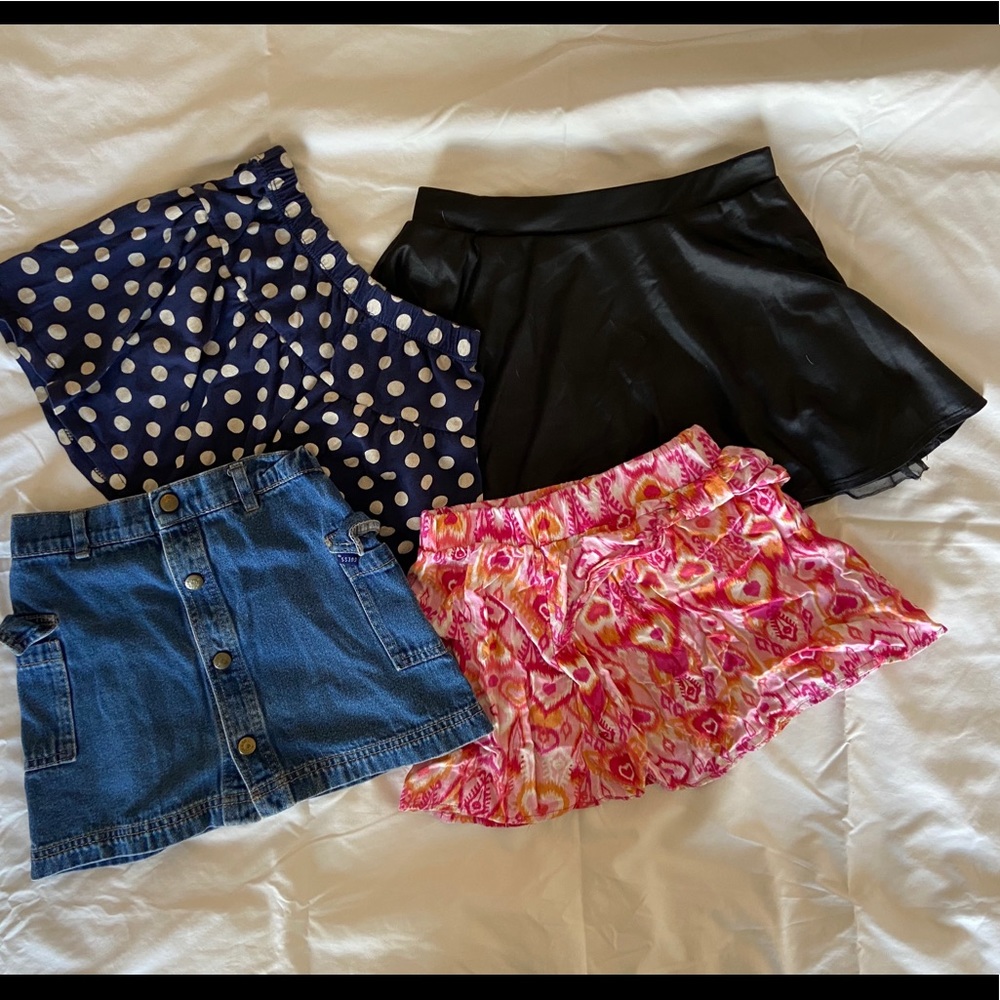 GUESS, Piper lot of 4 girls skirts